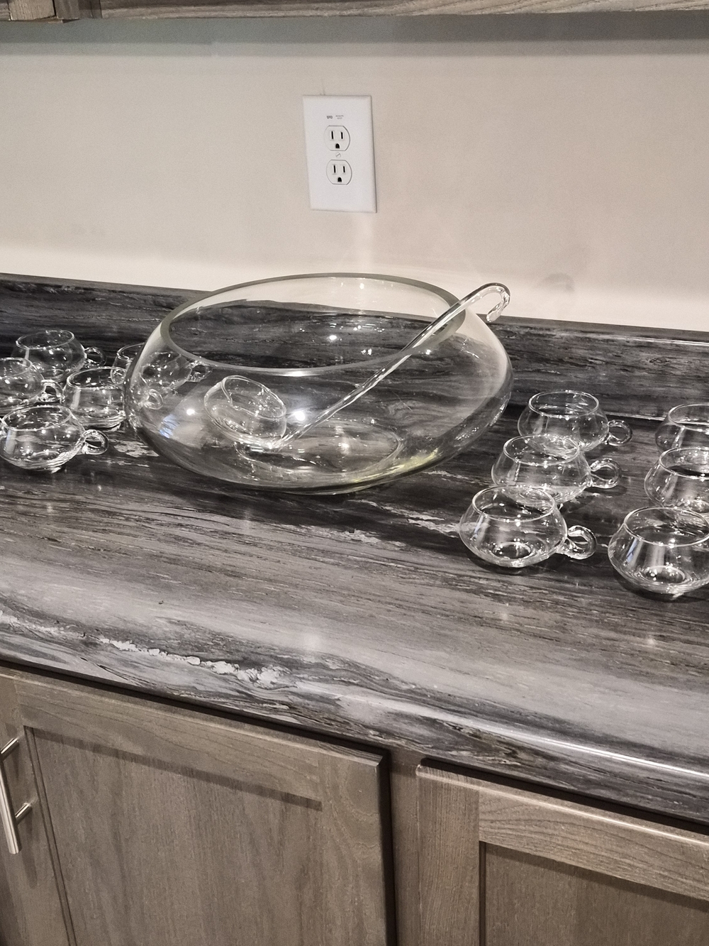 Moderno Crystal Punch Bowl Set (12 Cups)
